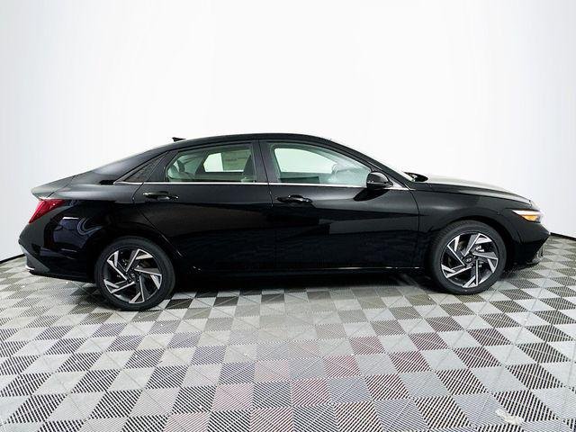 New 2026 Black Hyundai Limited image 9
