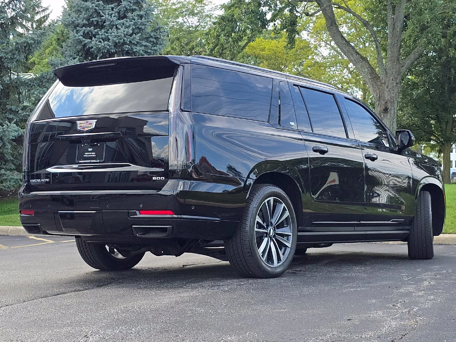 Certified Used 2026 Black Raven Cadillac Sport image 23