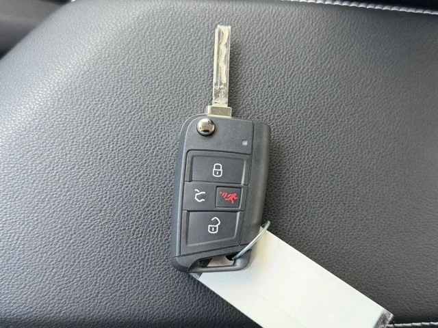 New 2026 Silver Volkswagen 1.5T S image 14