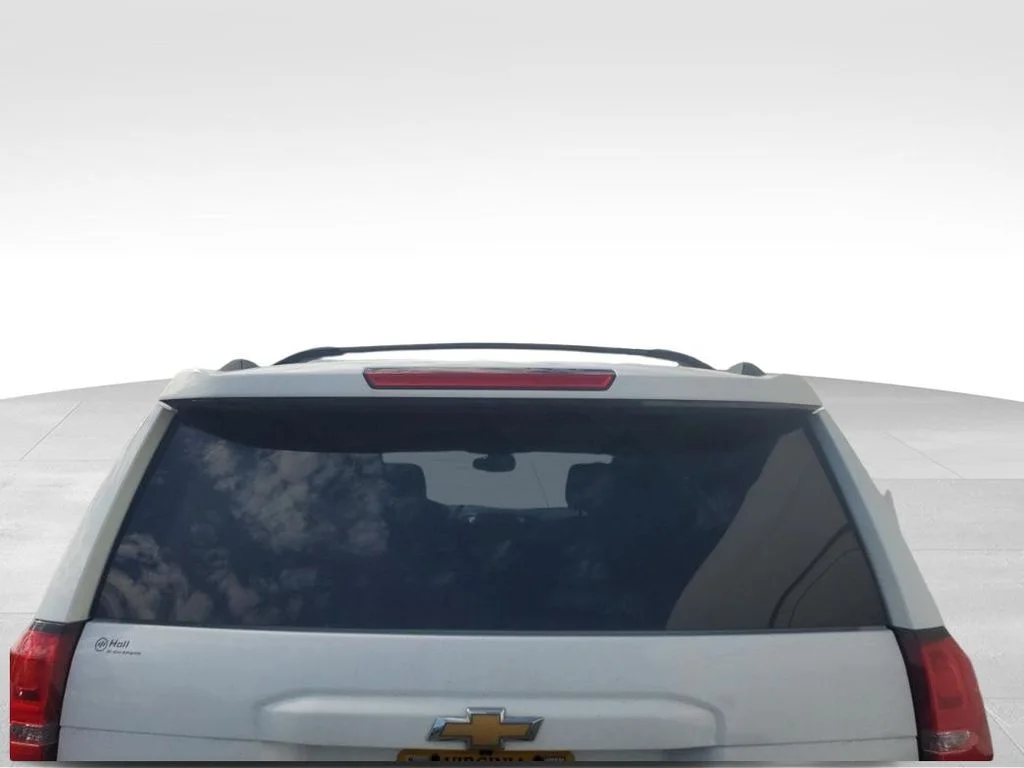 Used 2019 White Chevrolet LT image 4