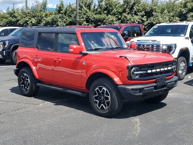 2023 Ford Bronco Outer Banks 4x4's photo