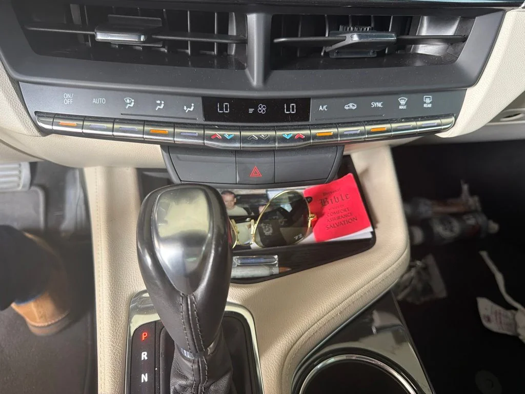 Used 2021 White Cadillac Luxury image 15