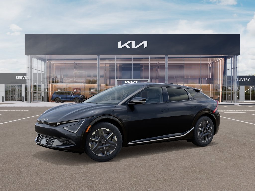 New 2026 Panthera Metal Gray Kia Light Long Range image 3