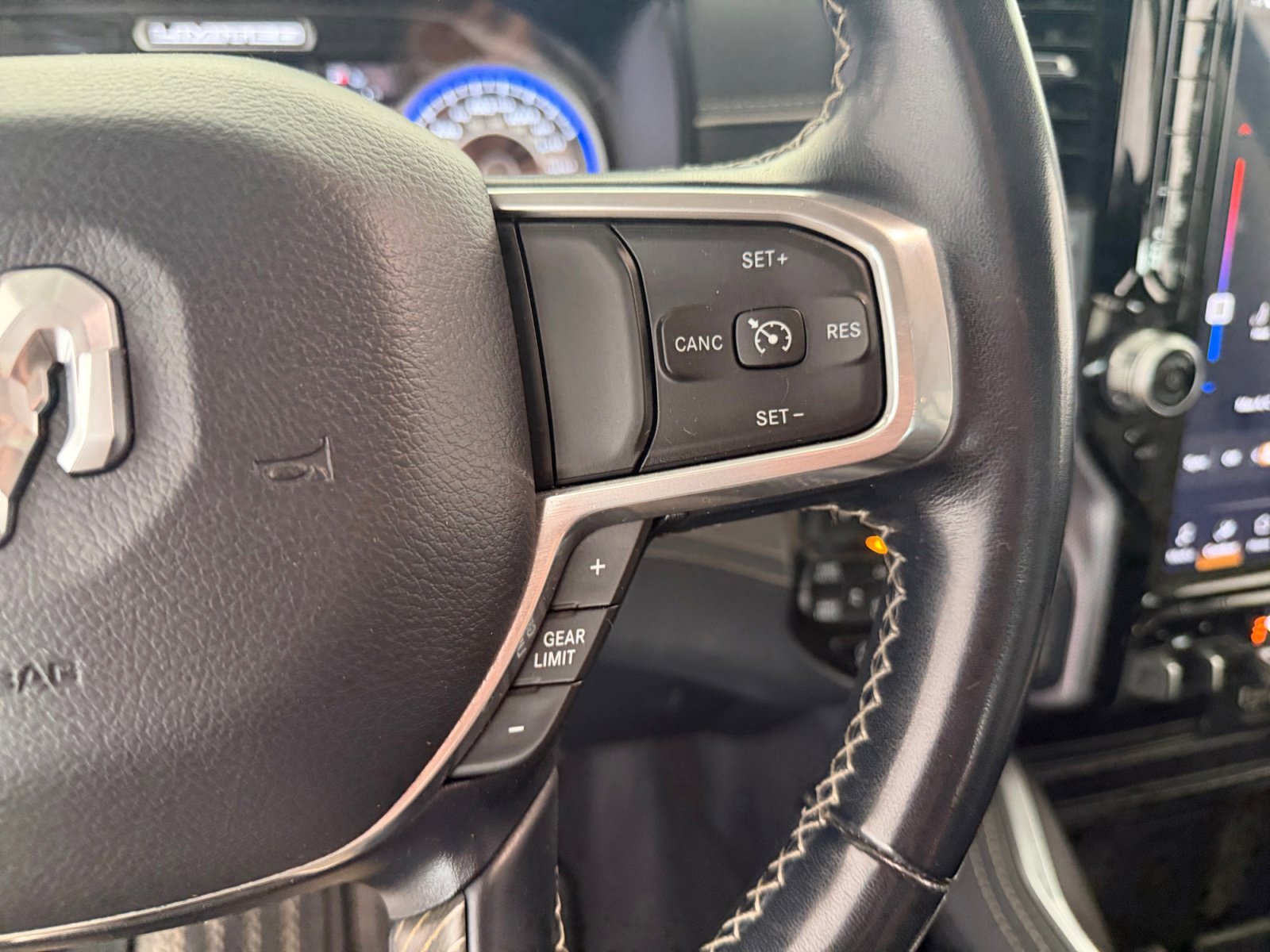 Used 2022 Diamond Black Crystal Pearlcoat Ram Limited image 12
