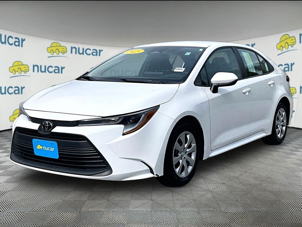 Used 2025 White Toyota LE image 3