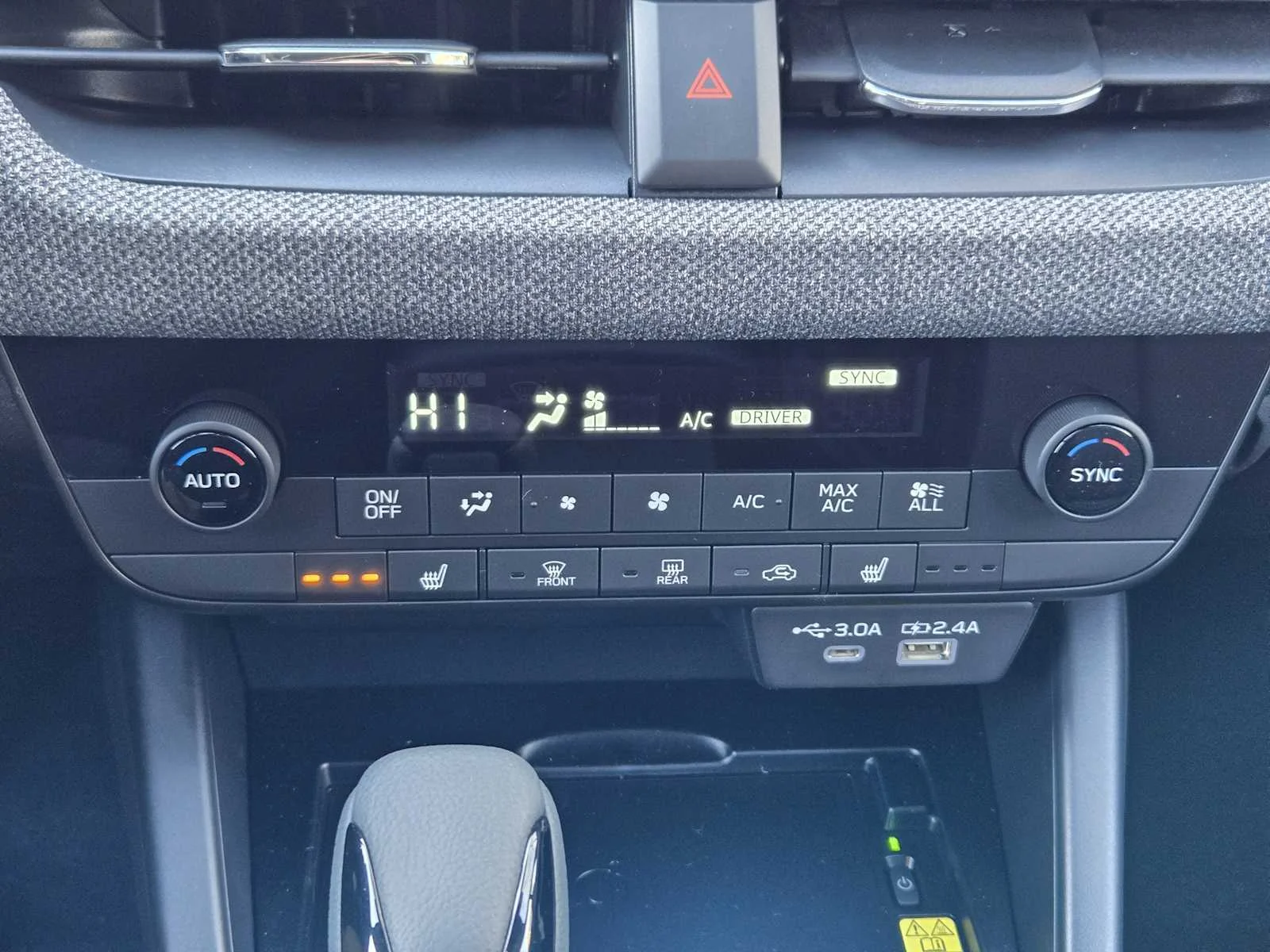 2026 Subaru Outback Limited - Photo 14