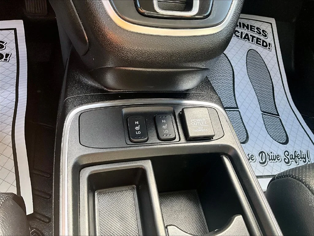 Used 2015 Black Honda Touring image 32