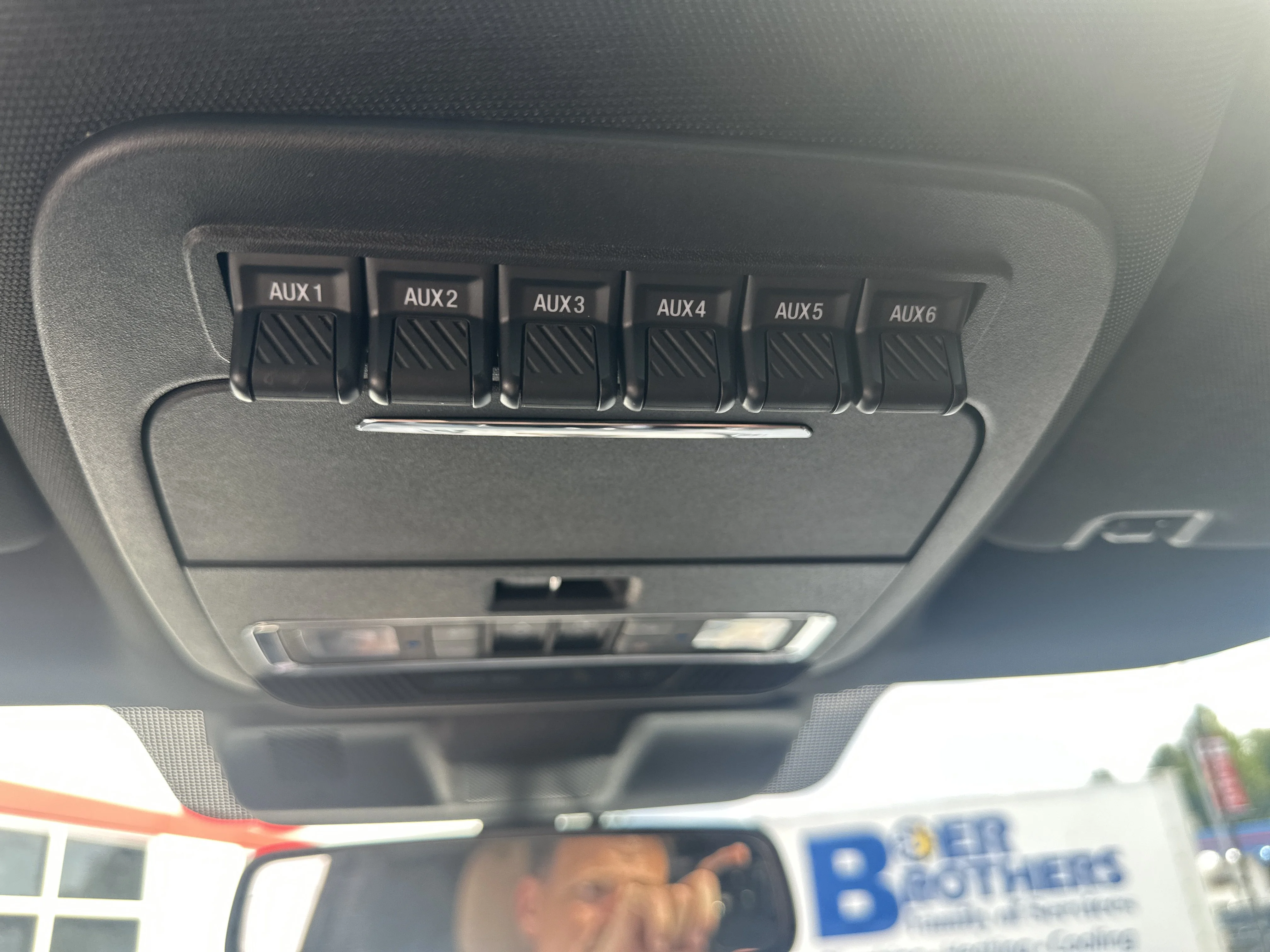 Used 2023  Ford  image 26