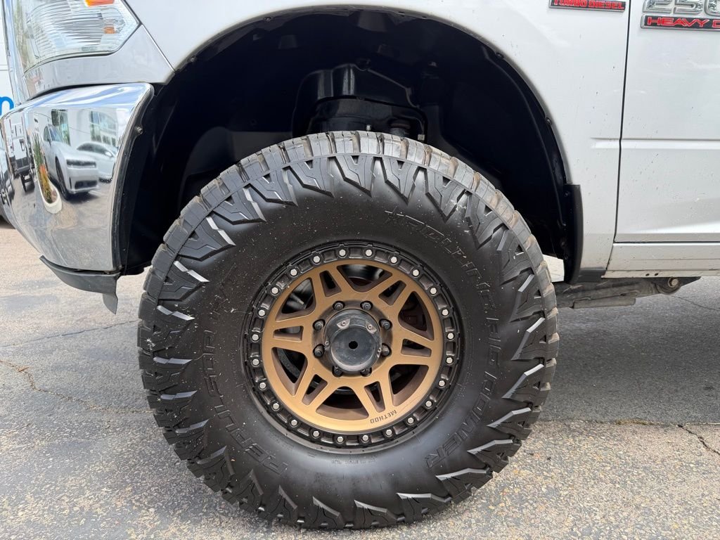 Used 2017 Silver Ram SLT image 7