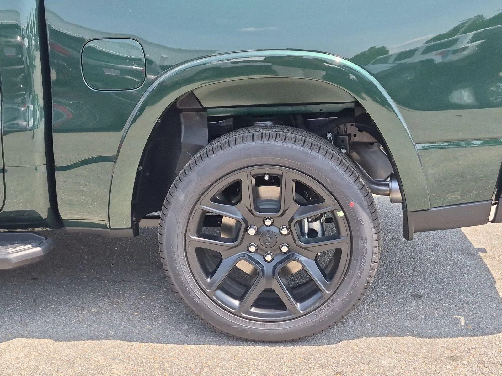 New 2026 Serrano-Green Metallic Exterior Paint RAM Laramie image 11