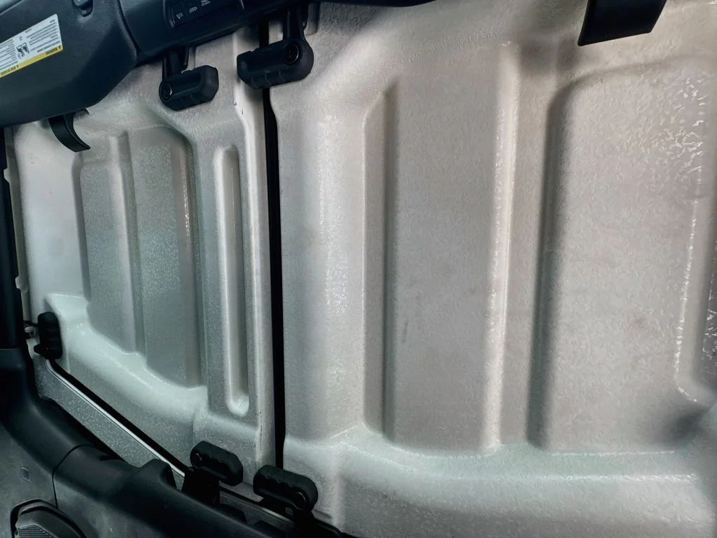 Used 2023 Gray Jeep Sahara 4xe image 24