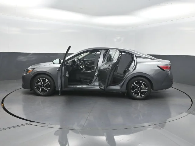 Used 2025 Gray Nissan SV image 34