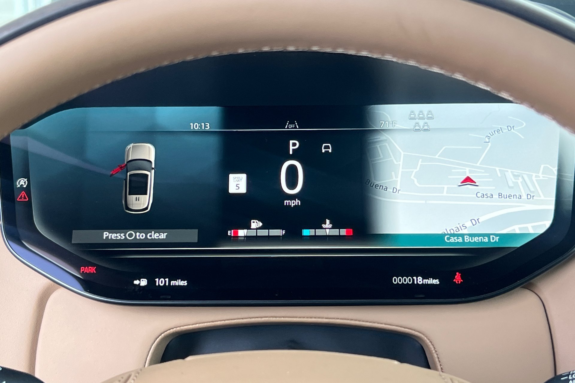 New 2026 Eiger Grey Land Rover SE image 26