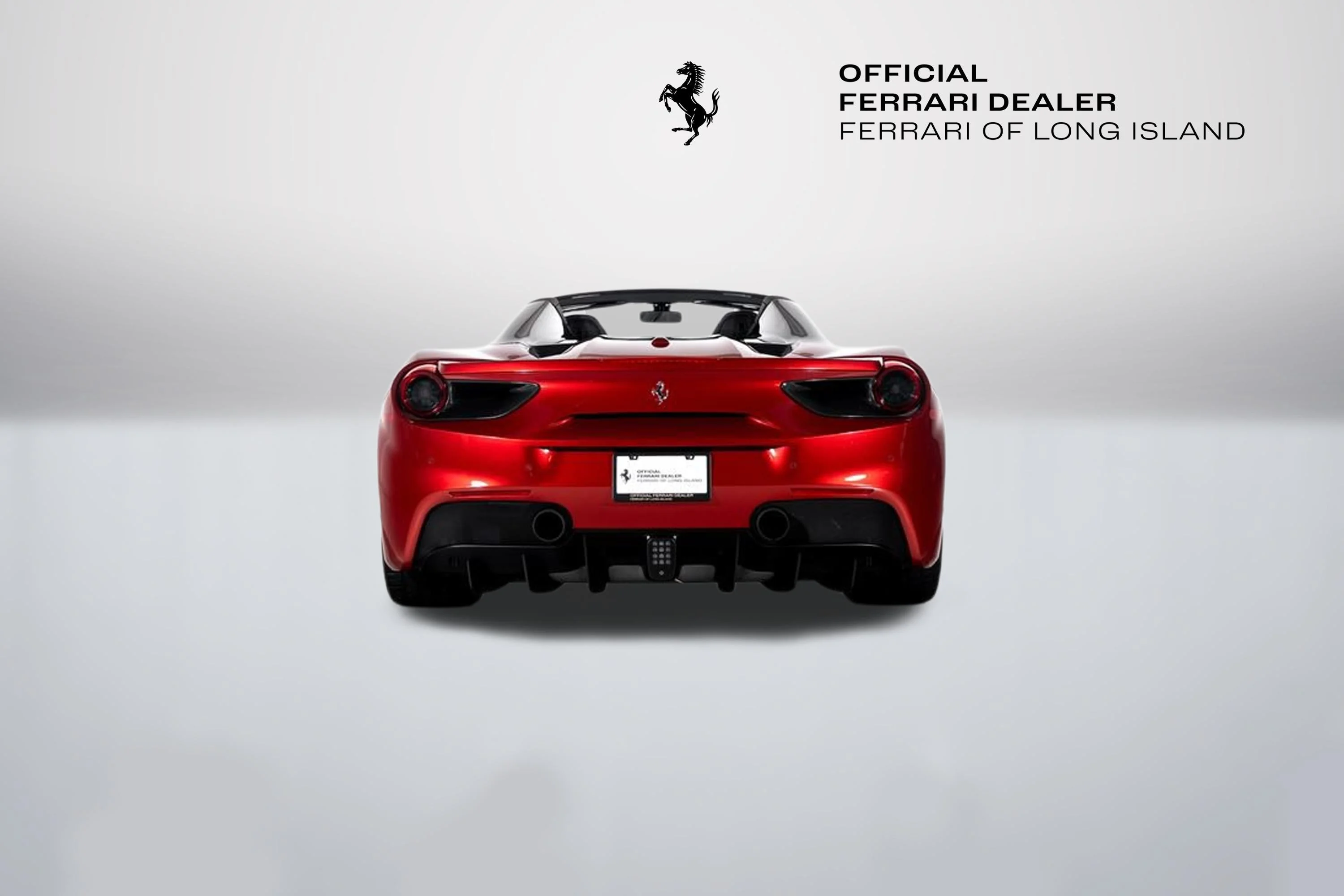 Certified Used 2018 Rosso Fiorano Ferrari  image 8