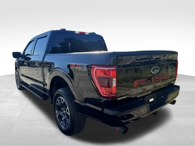 Used 2022 Black Ford XLT image 5