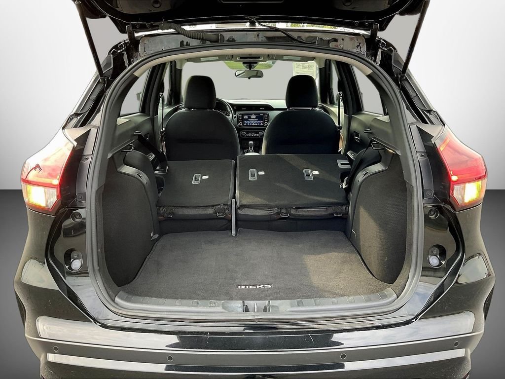 Used 2024 Black Nissan SR image 8