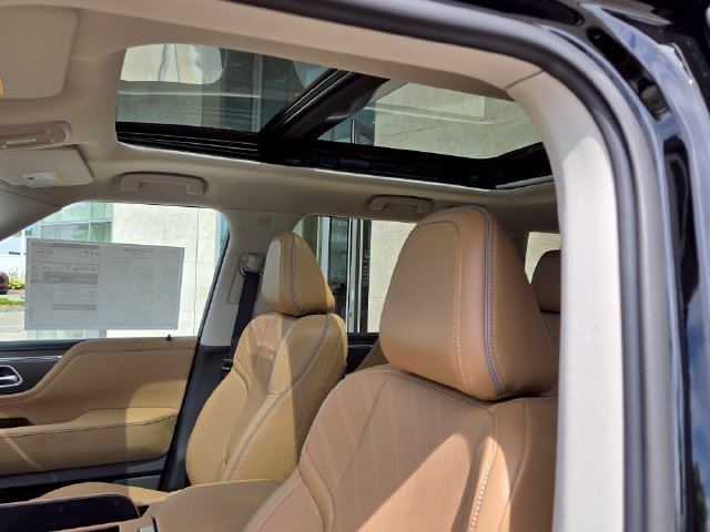 New 2027 Black Obsidian INFINITI Luxe 4WD image 6