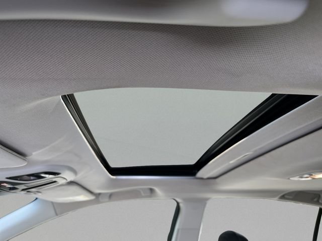 2022 Subaru Legacy Limited - Photo 9
