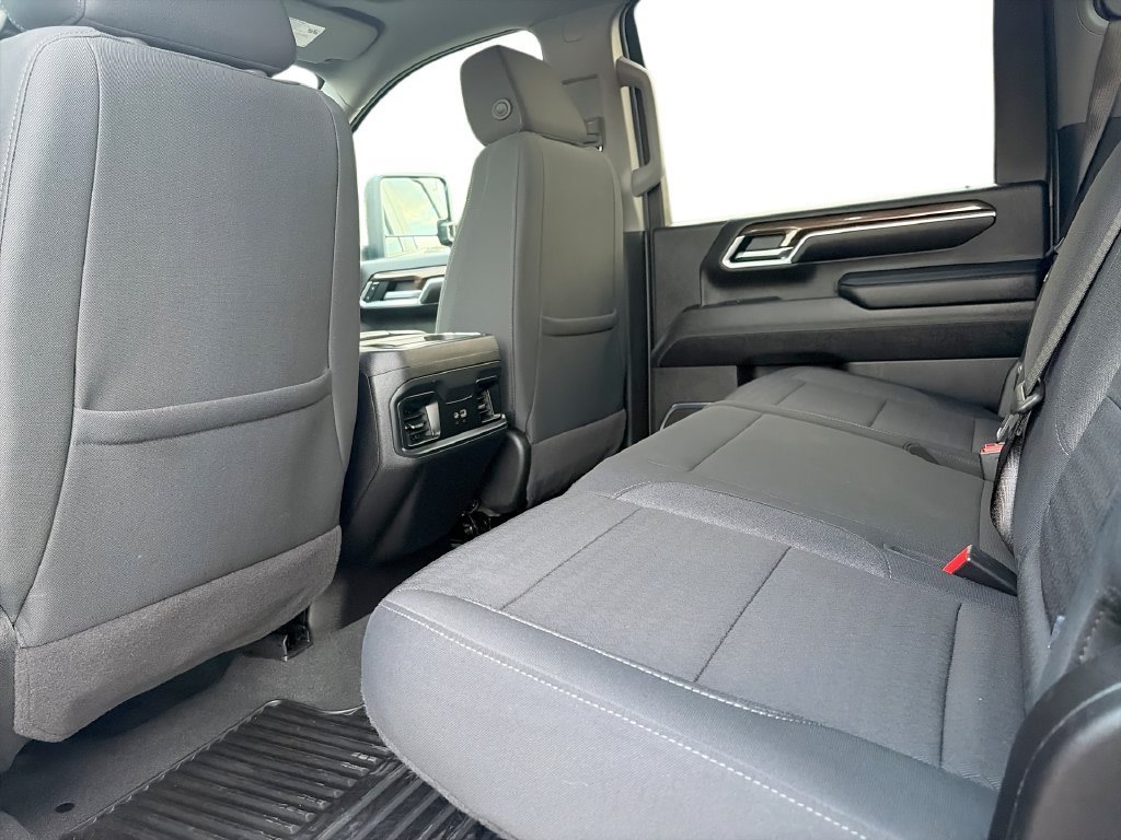Used 2025 Sterling Gray Metallic Chevrolet LT image 26