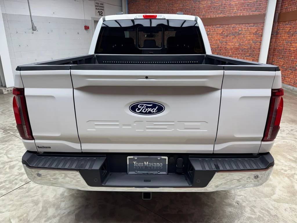 New 2026 Star White Metallic Tri-Coat Ford Lariat® image 4