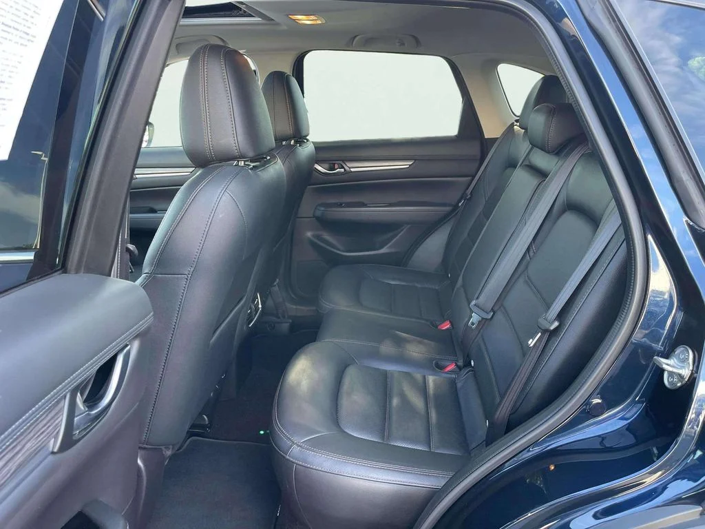 Used 2020 Deep Crystal Blue Mica Mazda Grand Touring image 23