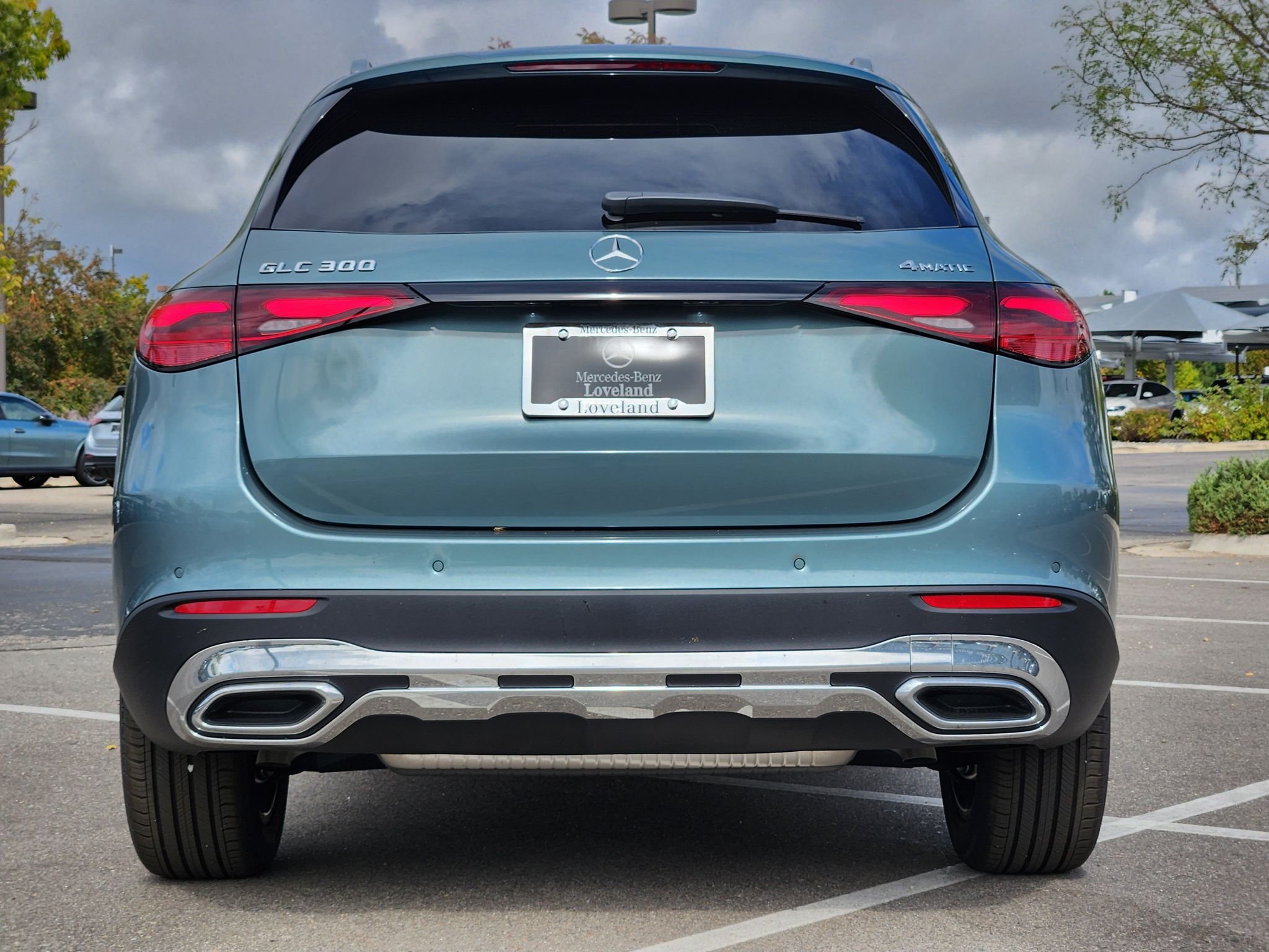 New 2027 Verde Silver Metallic Mercedes-Benz GLC 300 4MATIC® image 7