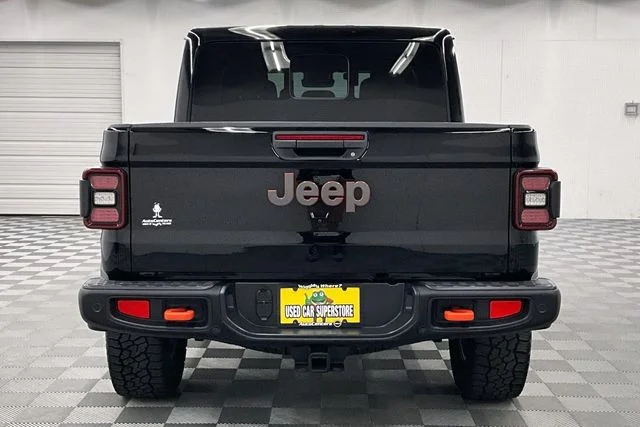 Used 2024 Black Clearcoat Jeep Mojave image 5