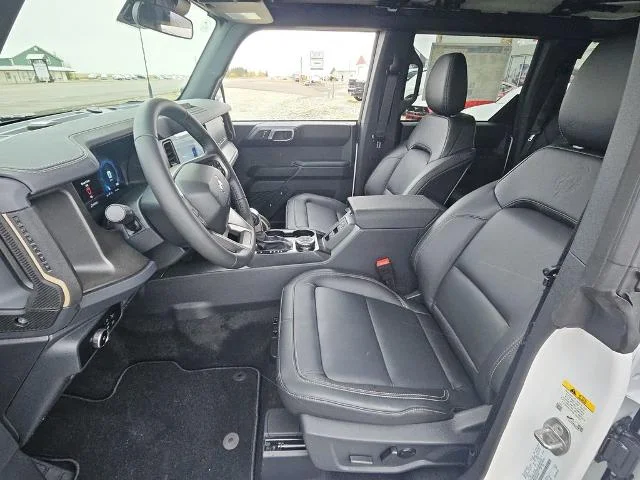 New 2025 Oxford White Ford Badlands® image 83