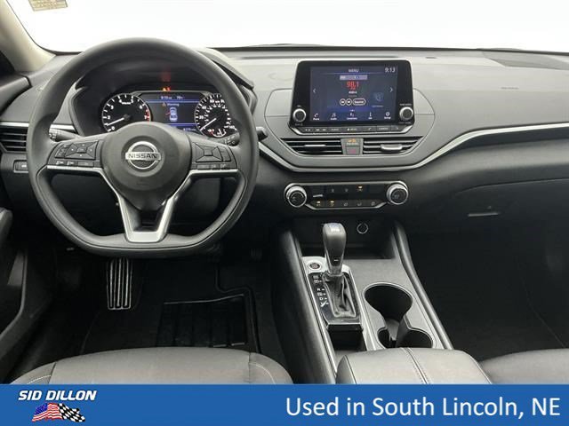 Used 2020 Super Black Nissan 2.5 S image 20