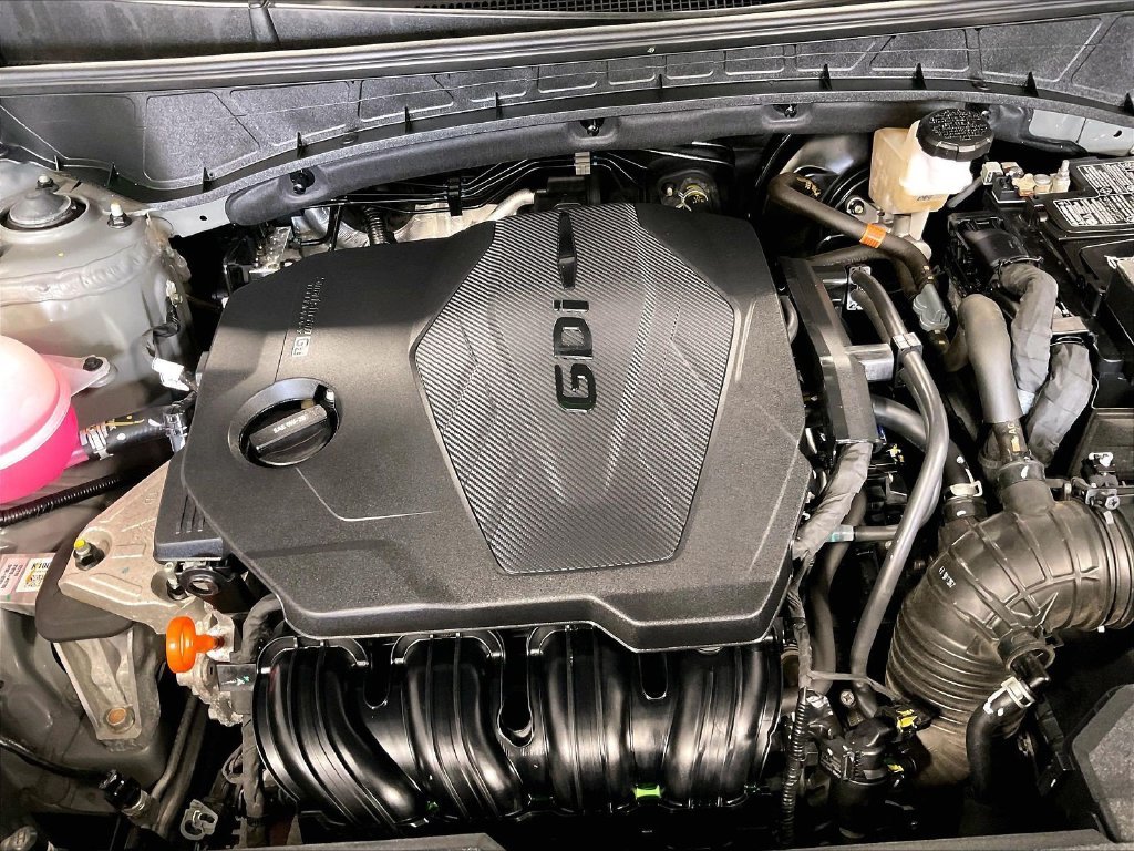 Used 2024 Gray Hyundai SEL image 34