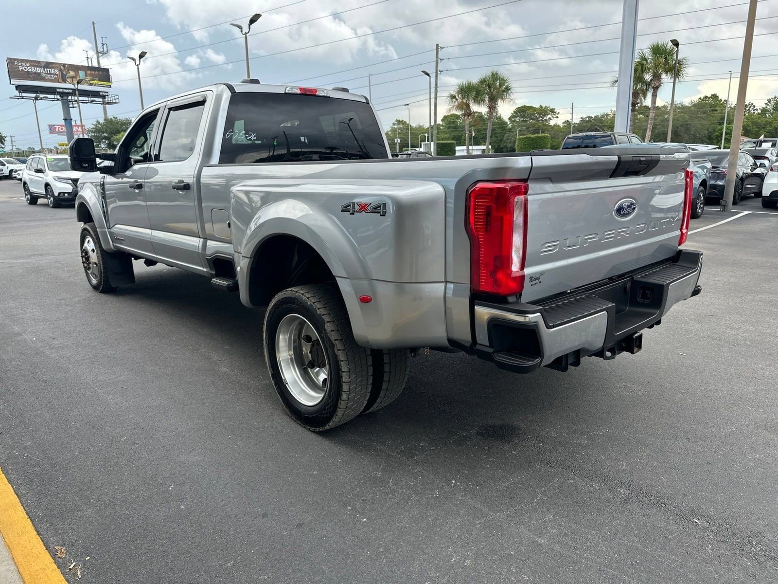 Used 2024 Silver Metallic Ford XLT image 6