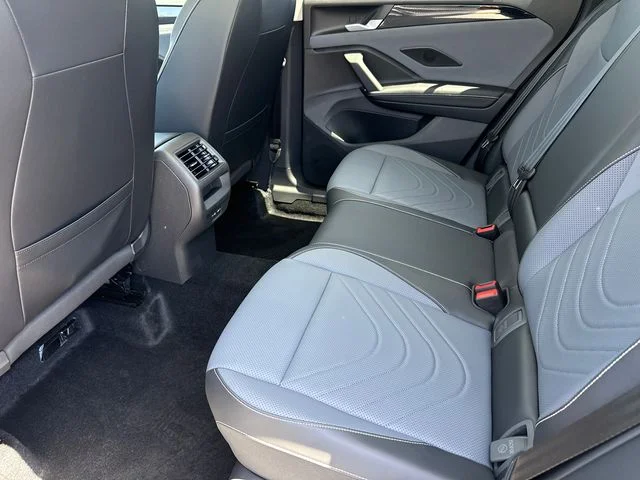 New 2026 Platinum Gray Metallic Volkswagen 2.0T SE image 38
