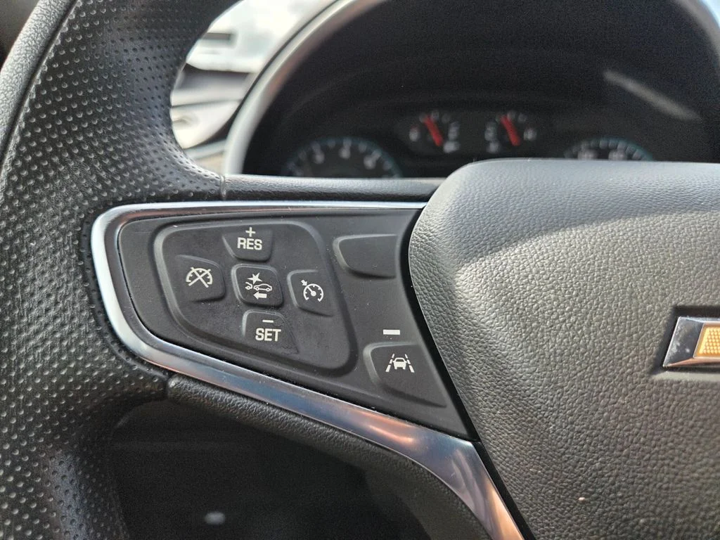 Used 2025 Black Chevrolet LT image 13