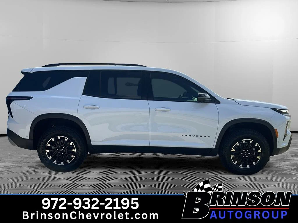 New 2026 Polar White Tricoat Chevrolet Z71 image 4