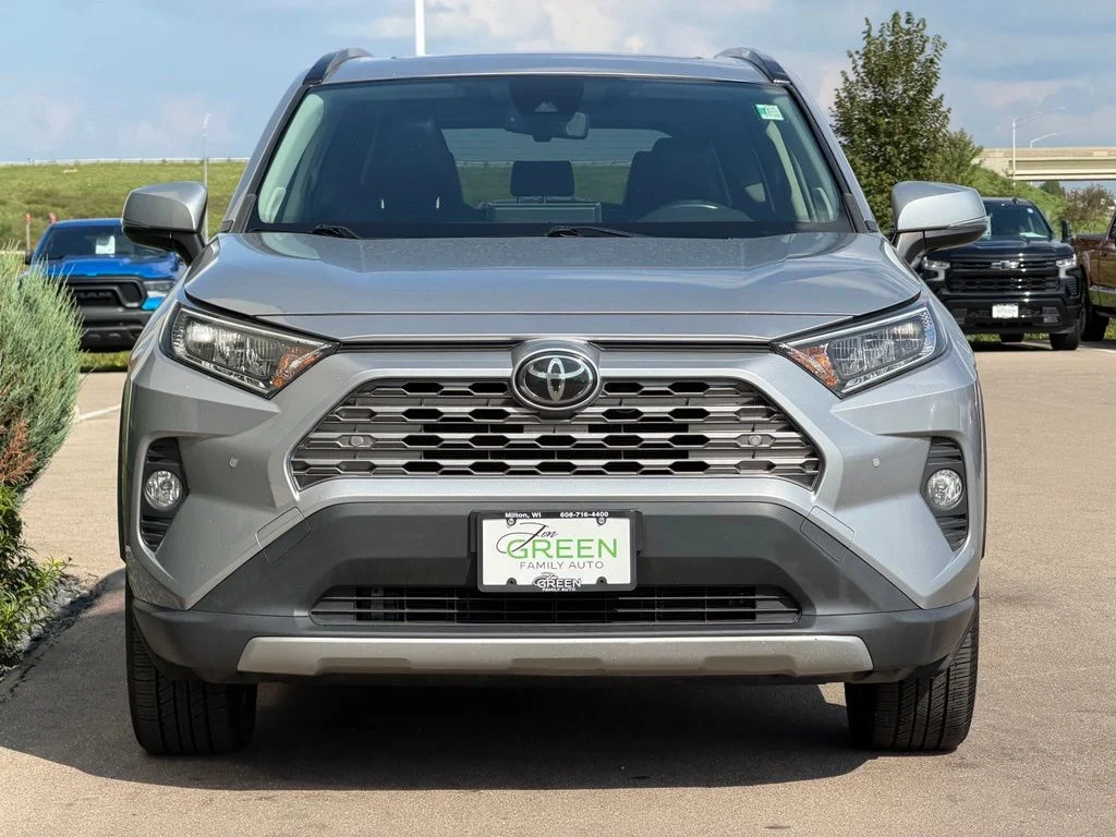 Used 2019 Silver Toyota Limited image 6