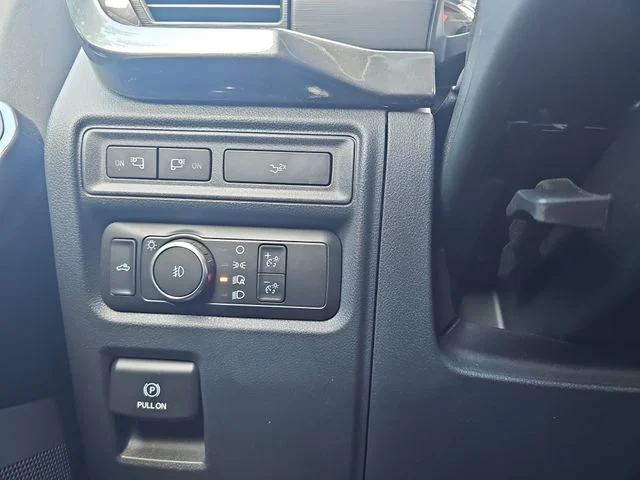 Used 2022 Gray Ford XLT image 22