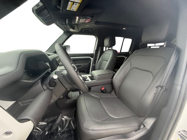 New 2026 Fuji White Land Rover X-Dynamic SE image 10