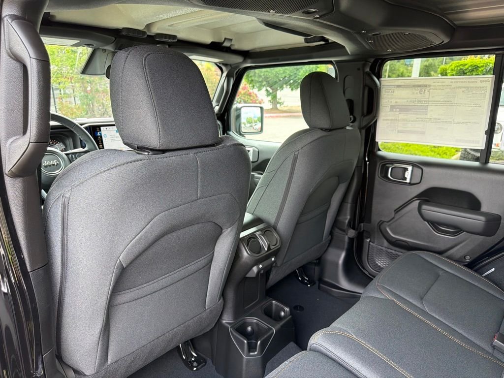 New 2026 Black Clear-Coat Exterior Paint Jeep Sport S image 30