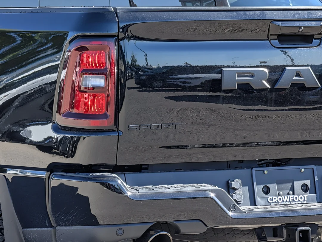 New 2026 Black RAM Sport - - LIFT KIT - FUEL WHEELS - OFFROAD RUNNING BOARDS - Remote Start - Tow Hitch image 11