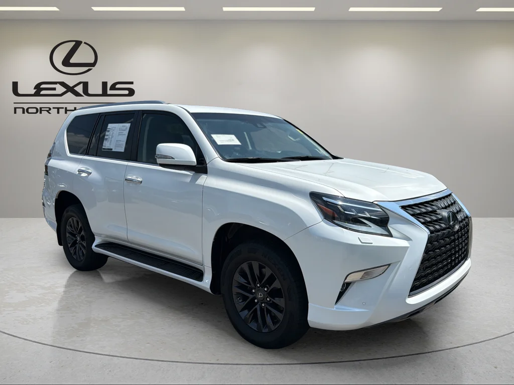 Certified Used 2022  Lexus 460 image 4