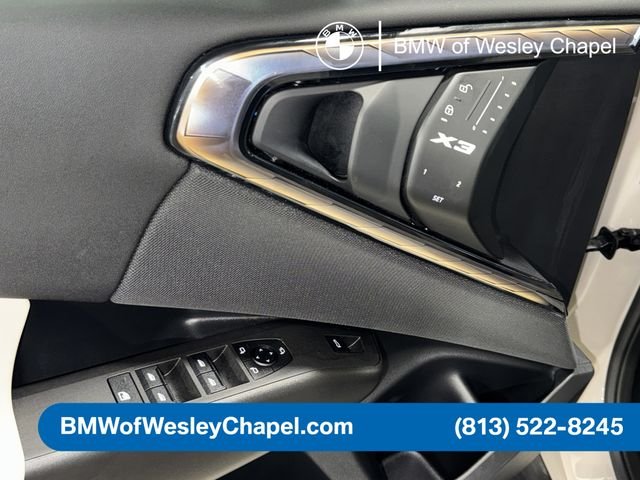 2025 BMW X3 30 - Photo 18