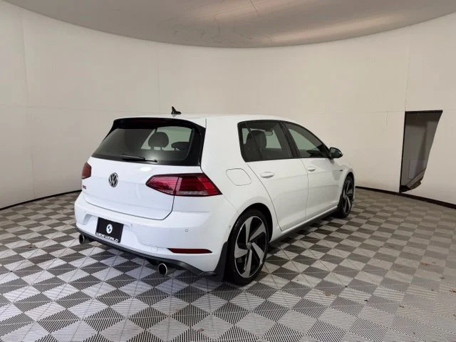 Used 2020 White Volkswagen Autobahn image 7