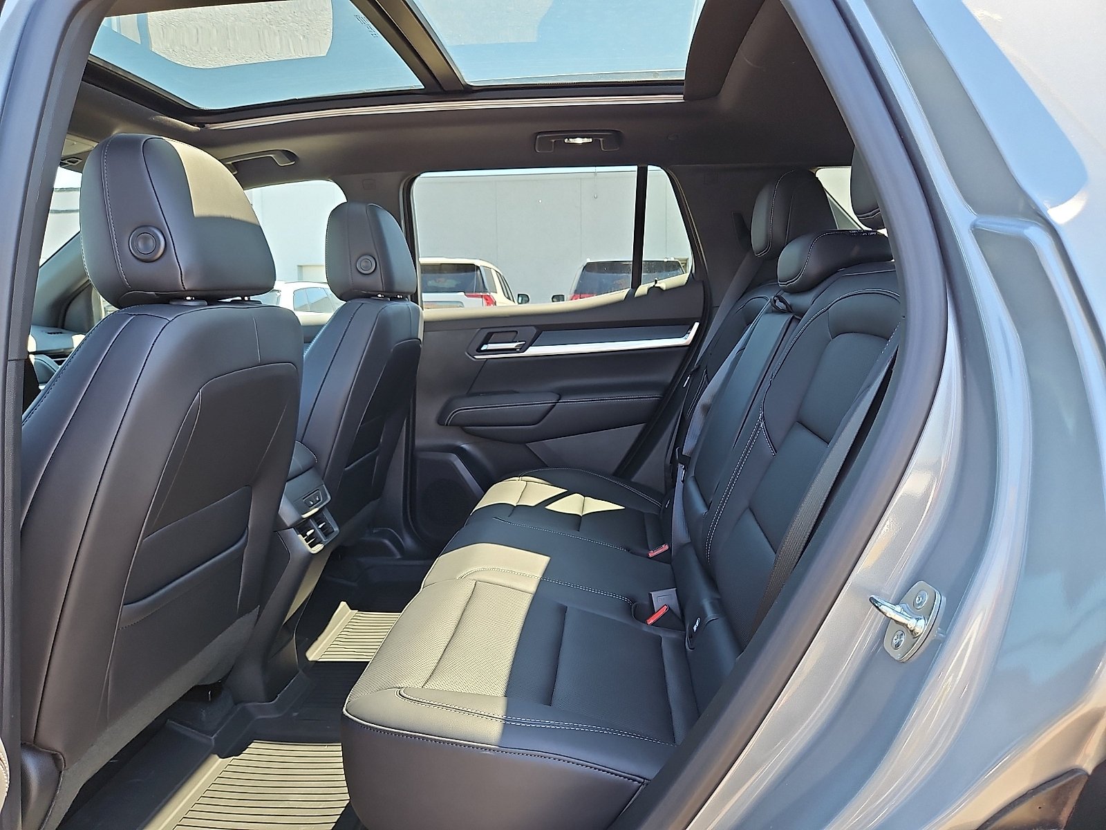 2026 GMC Terrain Elevation - Photo 8