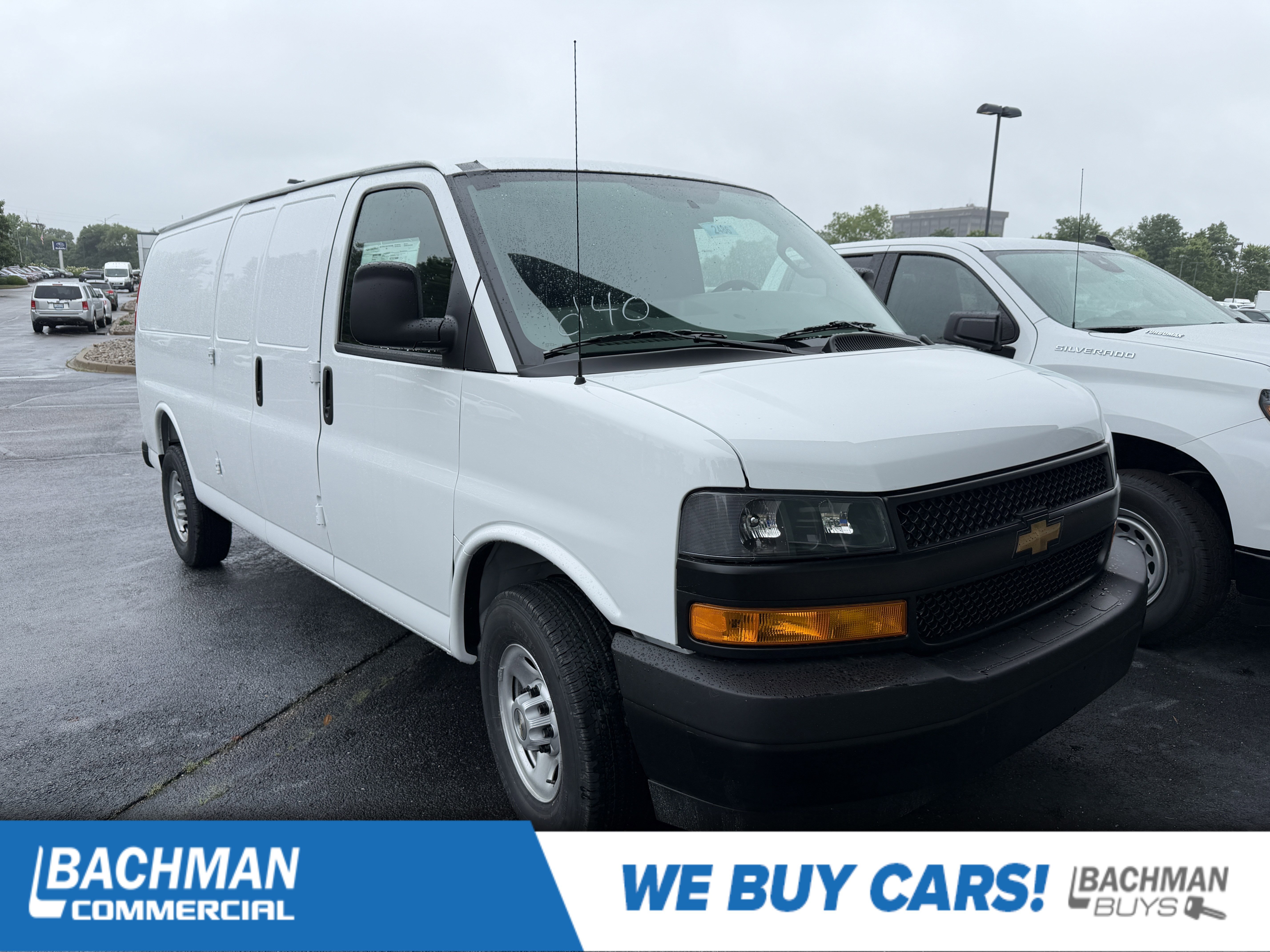 2026 Chevrolet Express 2500 Extended Work Van HD's photo