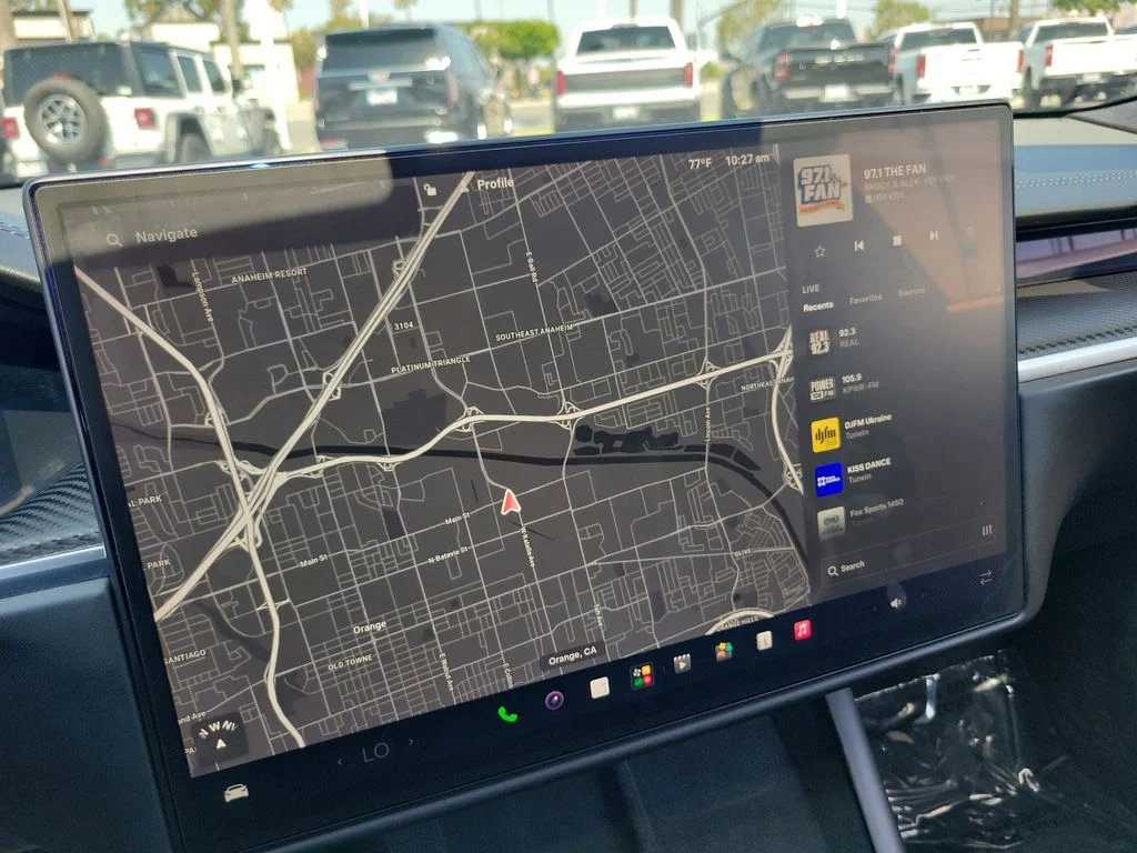 Used 2021 Solid Black Tesla Plaid image 8