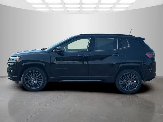 Certified Used 2023 Black Jeep Limited image 4