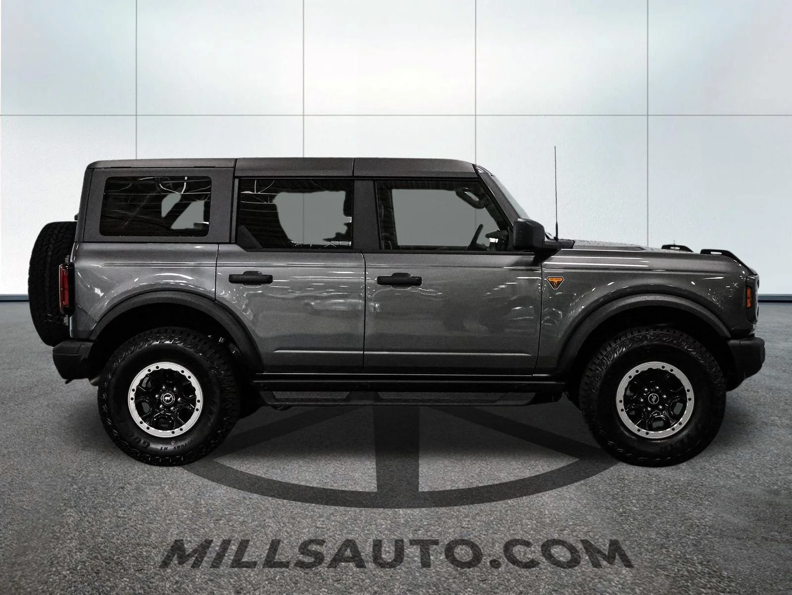 Used 2026 Carbonized Gray Metallic Ford Badlands® image 9