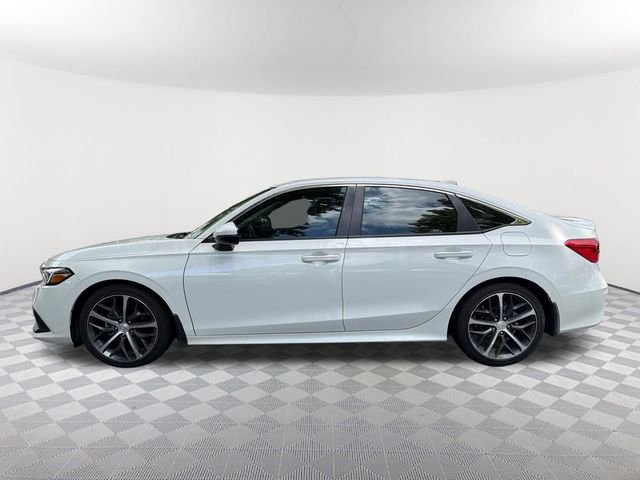 Used 2024 White Honda Touring image 8