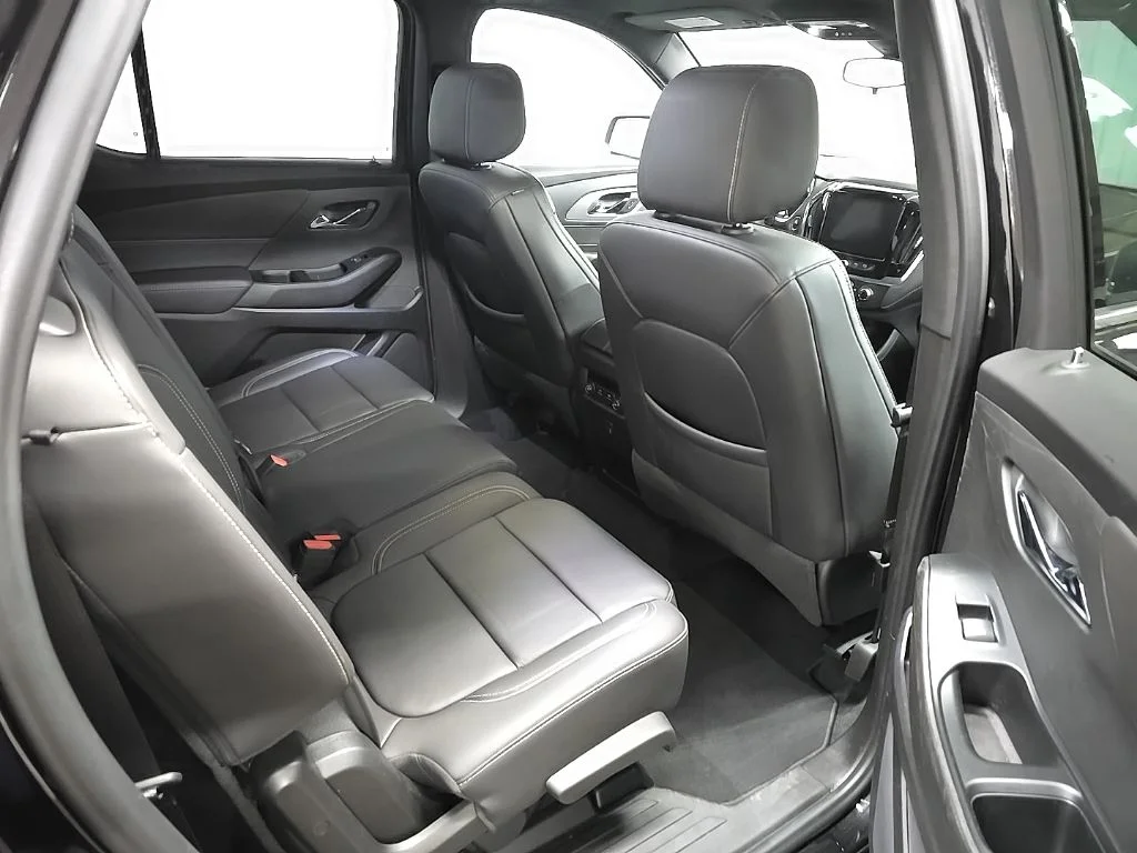 Used 2023 Black Chevrolet LT Leather image 17