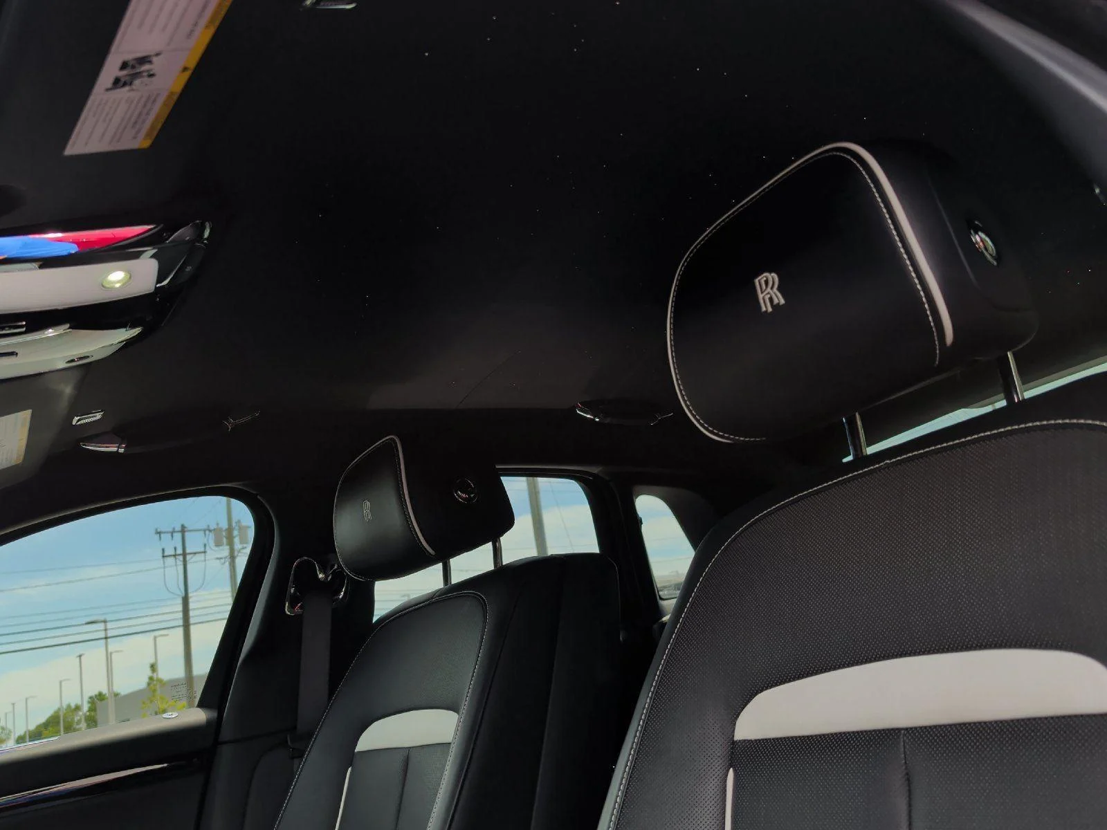Used 2021 Black Diamond Rolls-Royce BASE image 32